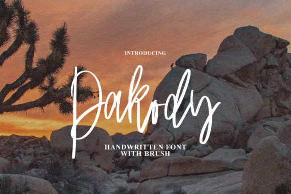 Pakody Font Review: A Handmade Script for Bold Branding